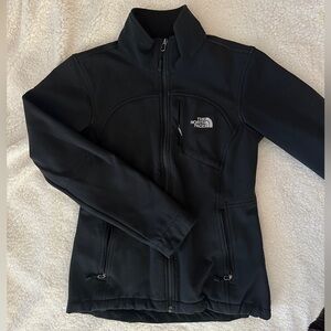 The North Face Black Softshell Jacket Women’s Size Small Full Zip